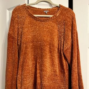 Soft knit cropped sweater